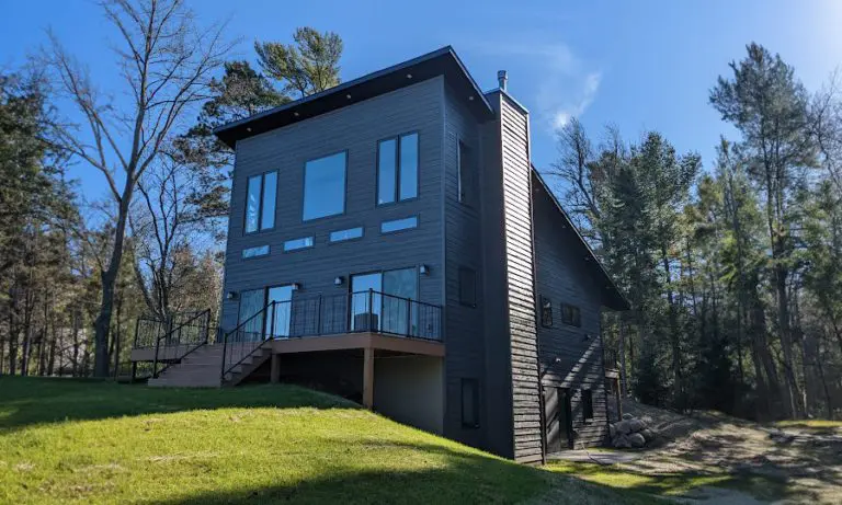 Cabin Deal thumbnail 3
