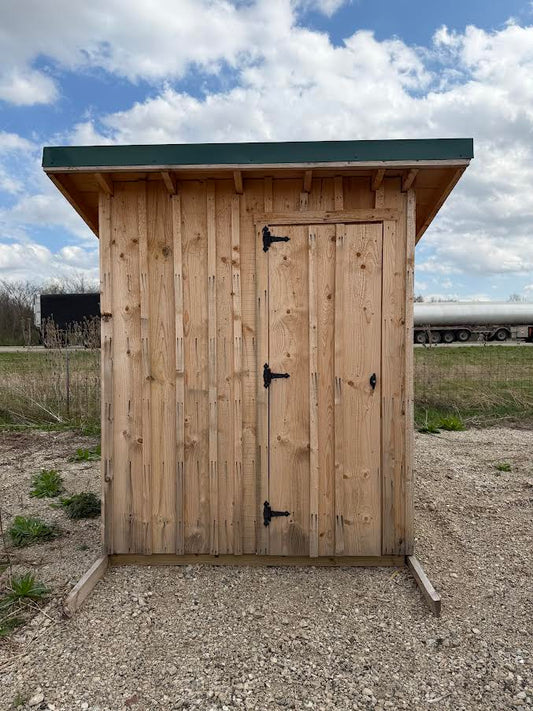 Amish-Built Rough Sawn Insulated Well House / Generator House