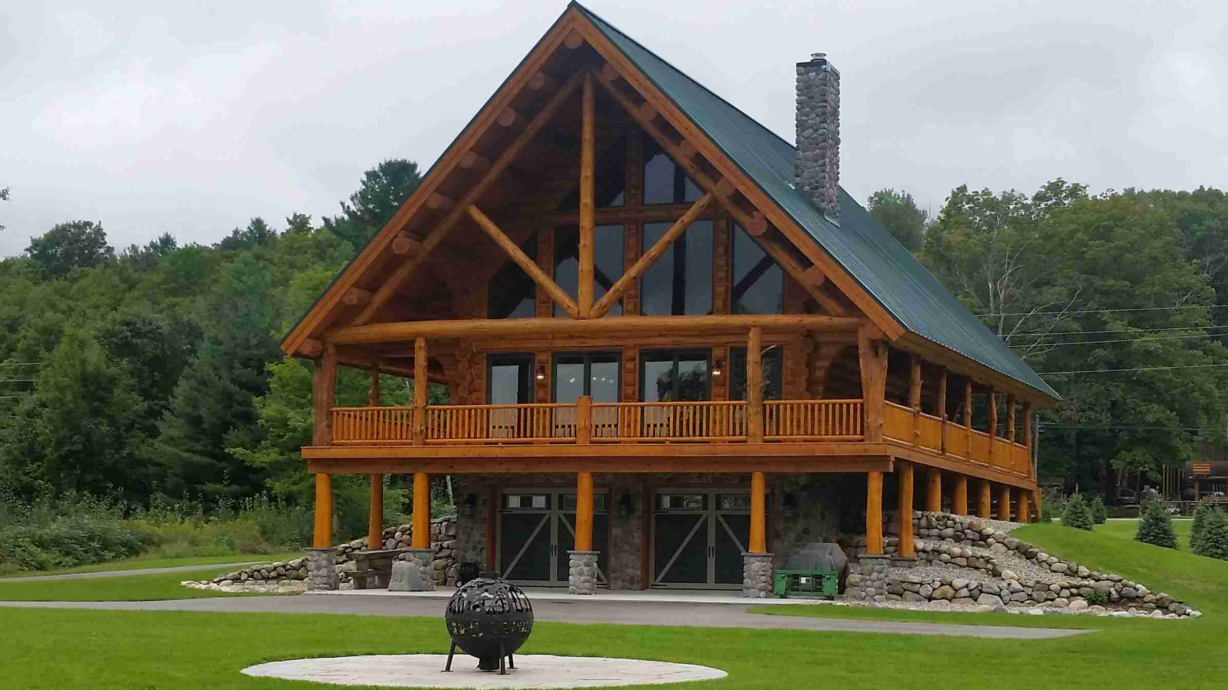 The Unparalleled Lodge