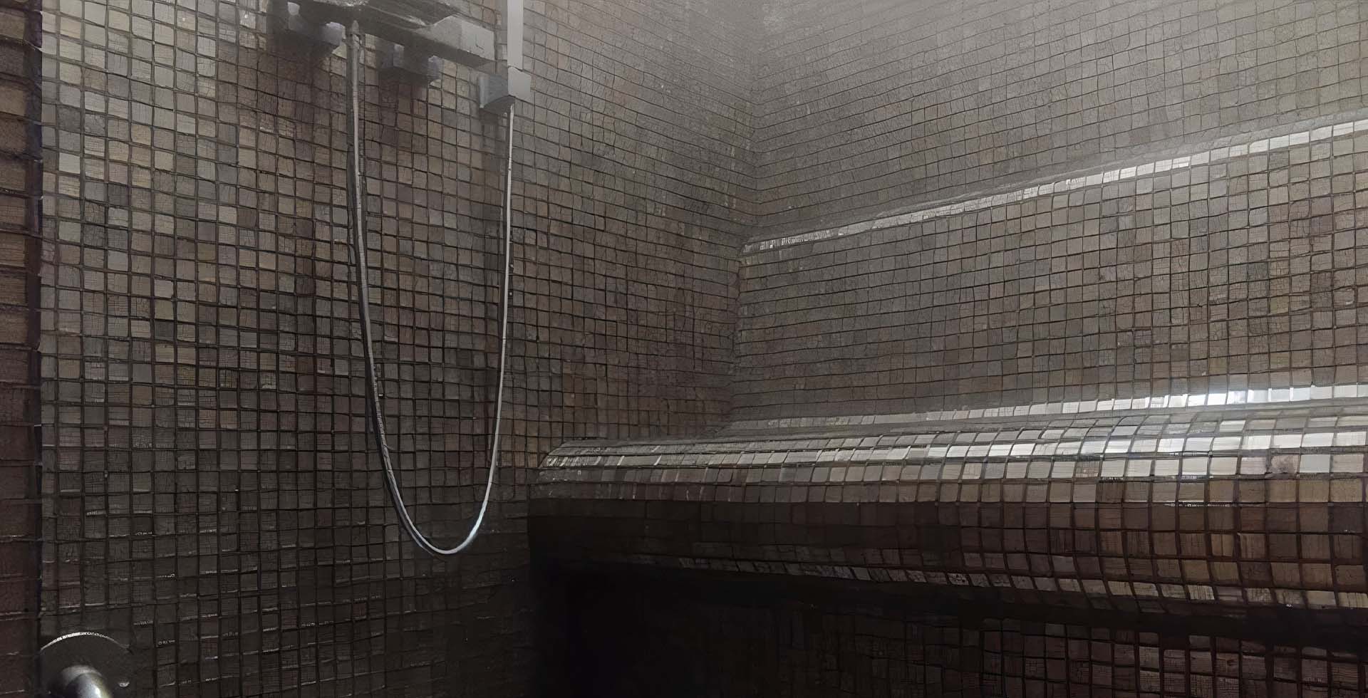 Indoor Swimming Pool thumbnail 2