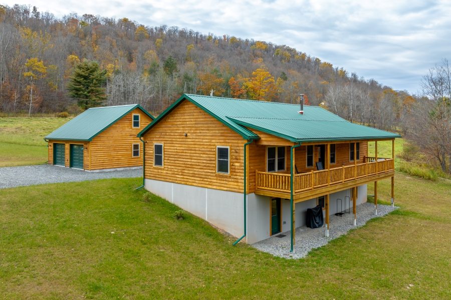 Laurenzi Cabin