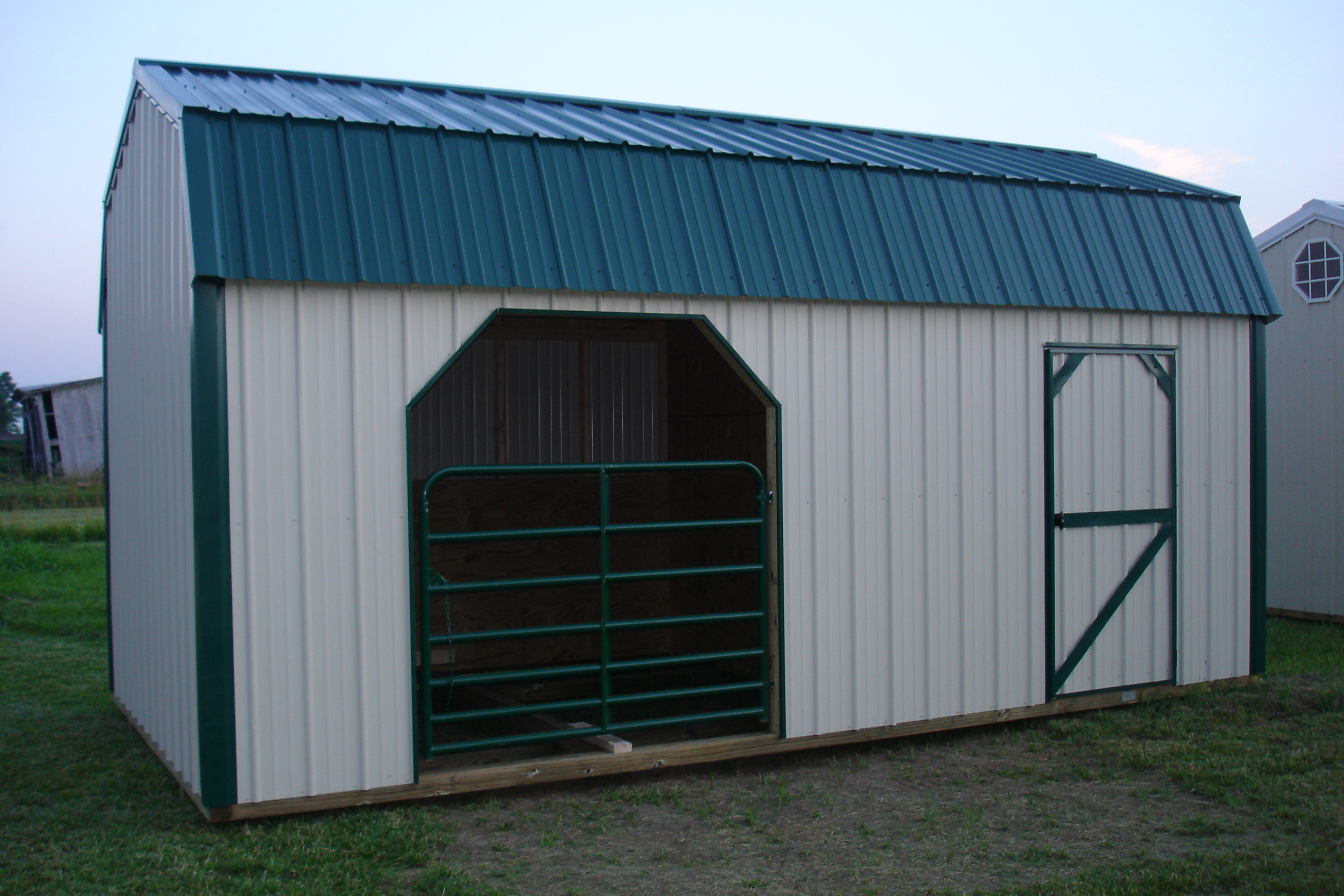 HORSE/ANIMAL BUILDING