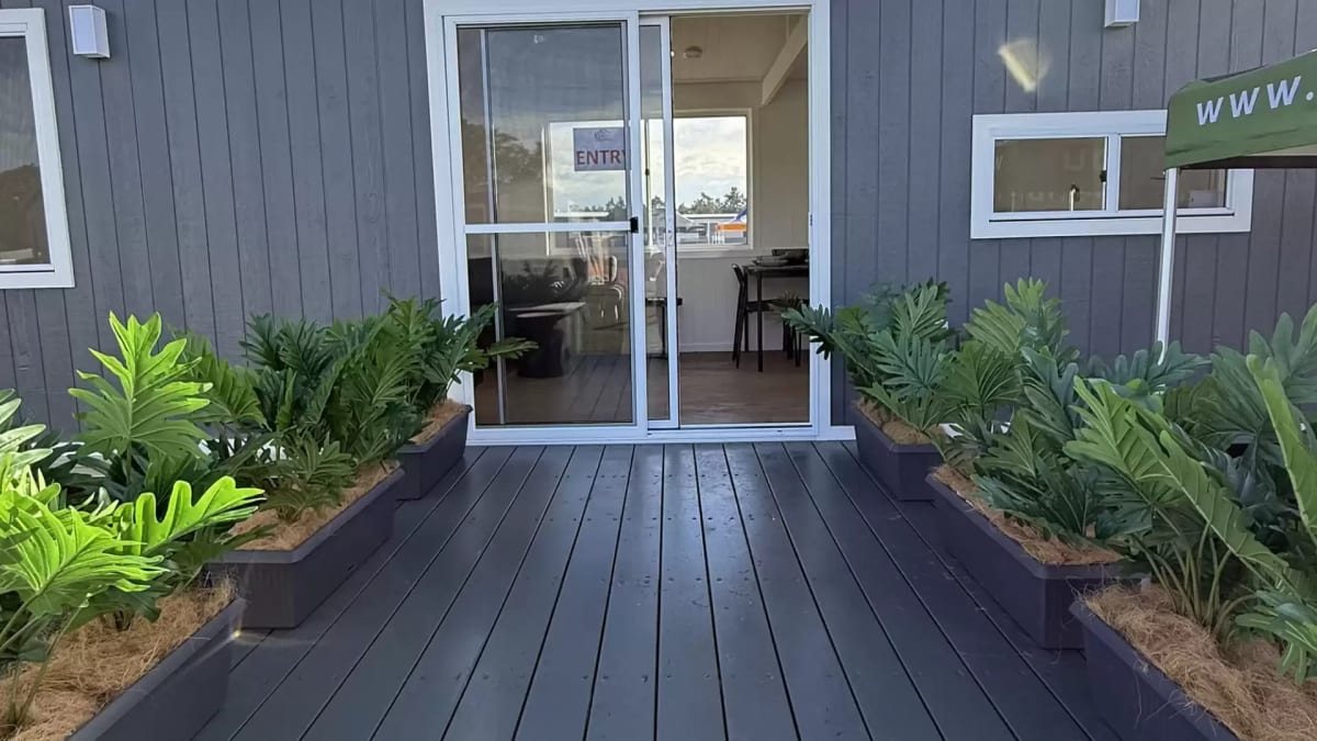 7m x 2.4m Tiny Home thumbnail 3