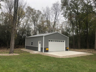 G-11: 24x30x10 Steel Garage