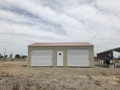 G-03: 20x30x9 Steel Garage