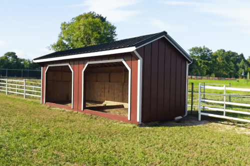 Run-in Shed – Black Metal Roof – Located in Powell WY!