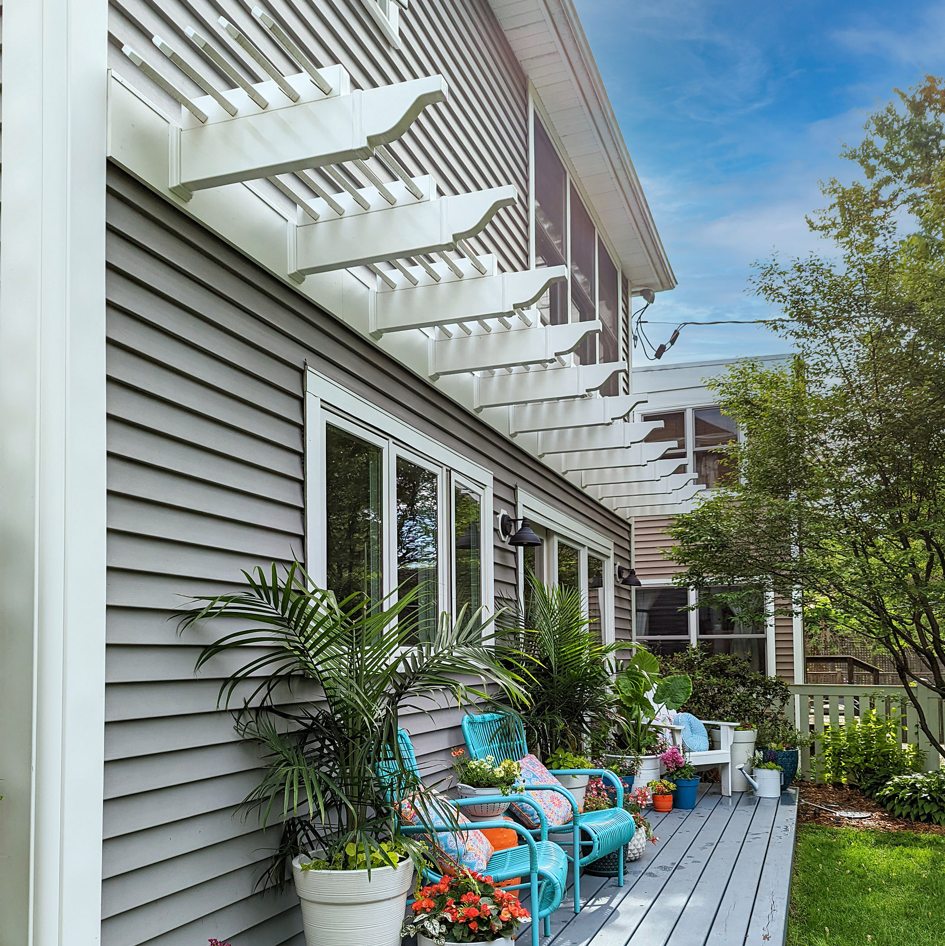 Eyebrow 2×24 Pergola