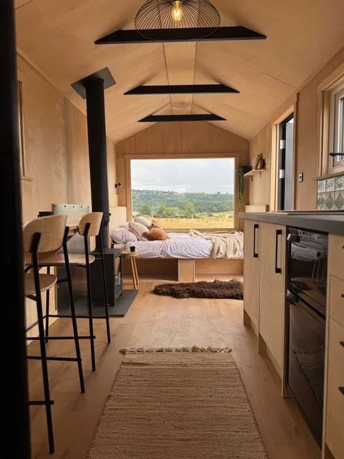 The Single-level 660 Frame Tiny Home thumbnail 3